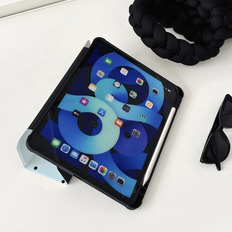 iPad Hülle – Schwarze Polka Dots