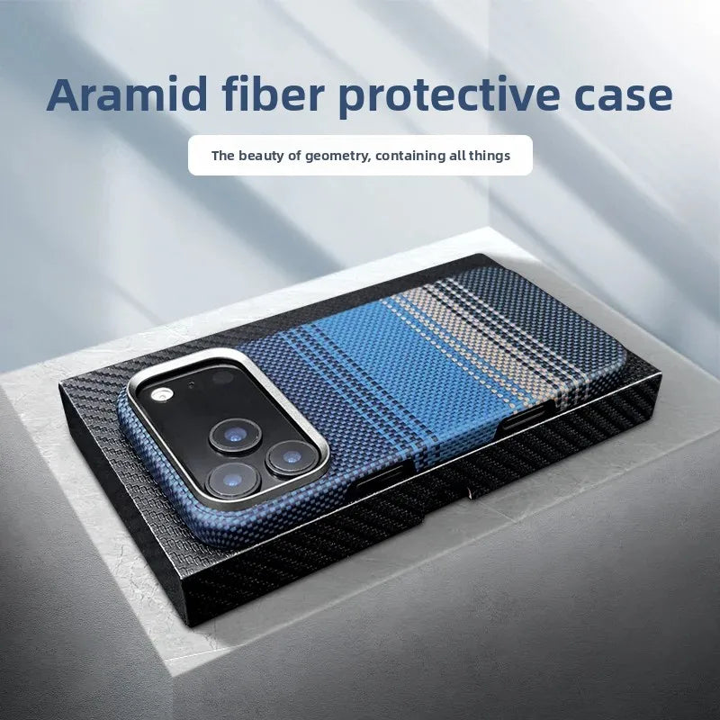 Aramid Carbon Hülle mit MagSafe für iPhone 17 Pro Max
