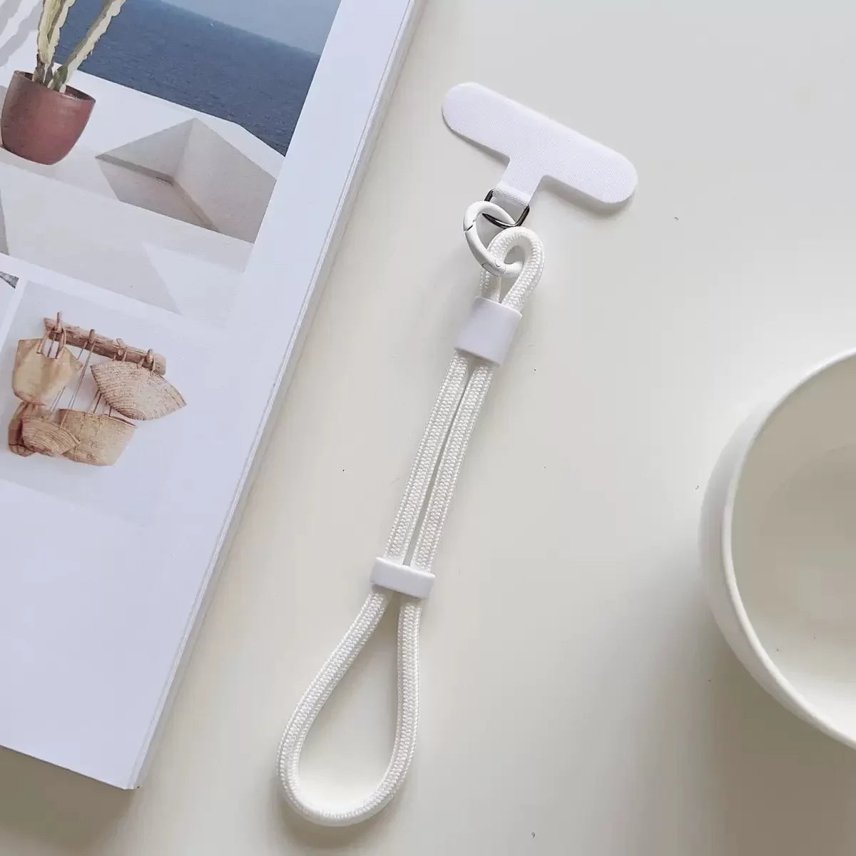 Adjustable mobile phone lanyard with anti-drop system