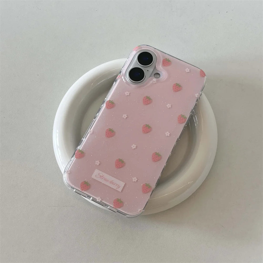 Niedliche Erdbeer-Blumen Hülle für iPhone 16