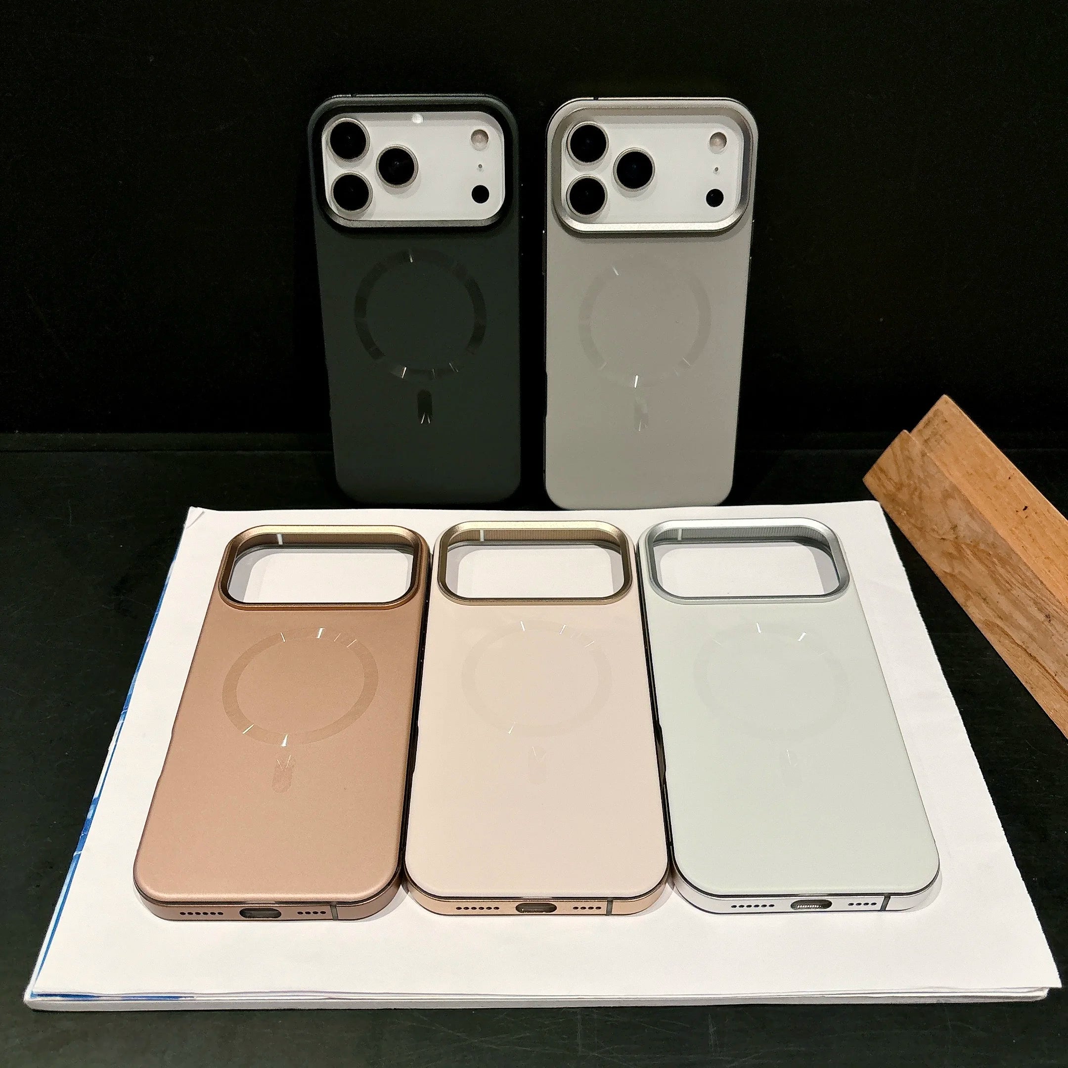 Luxus Magnet Hülle aus Aluminium für iPhone 17 – Edles Design