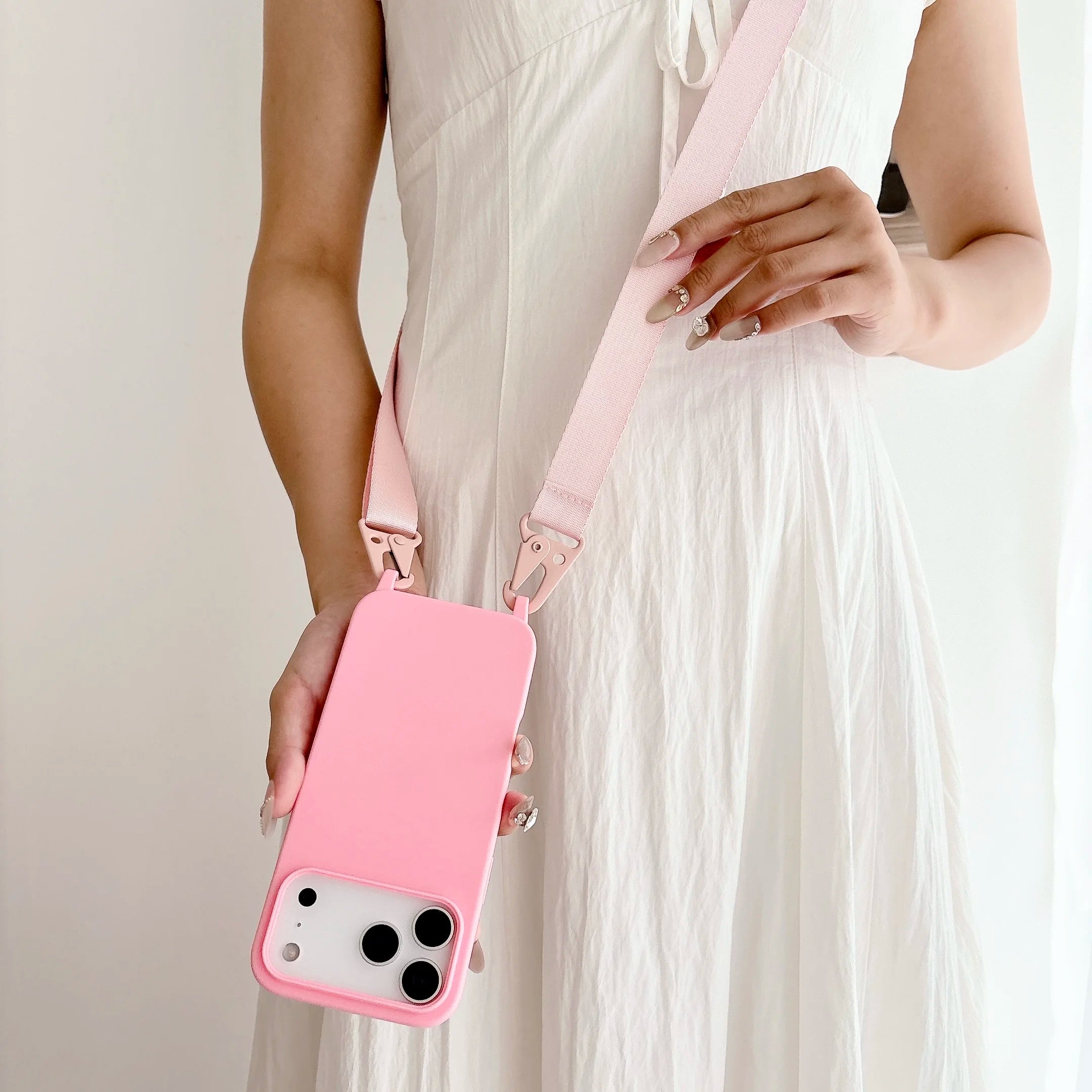 iPhone 17 Pro Max Hülle mit Silikonband & Schutz