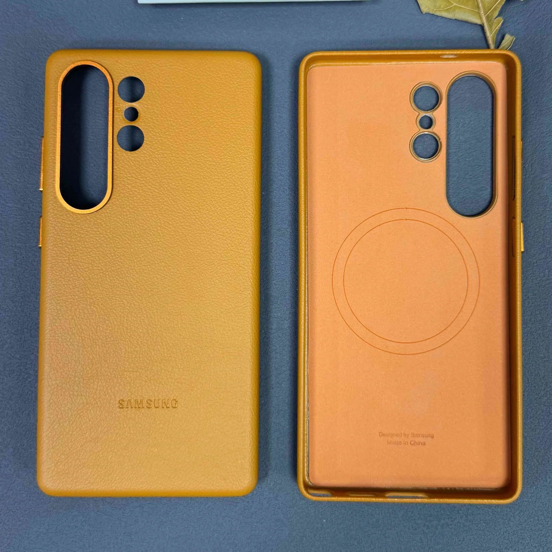 Premium Lederhülle für Samsung S25 Ultra Magnetisch