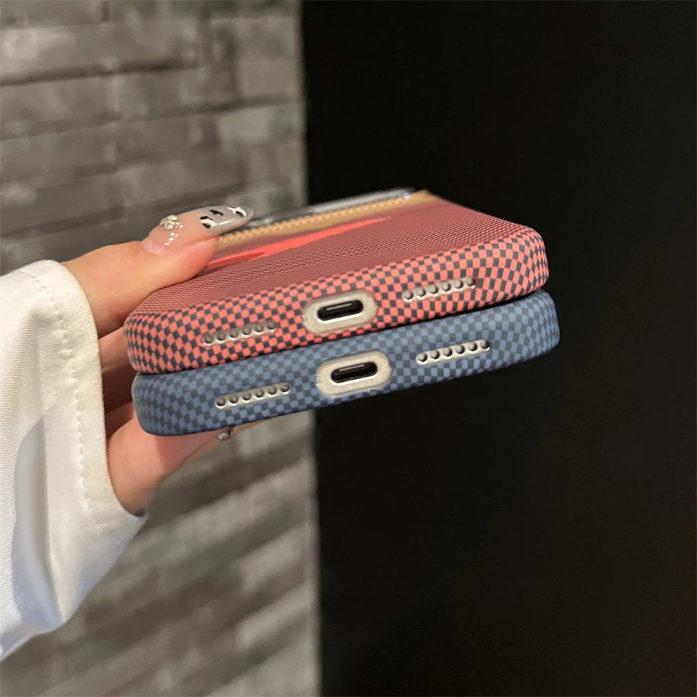 Kohlefaser MagSafe Hülle matt für iPhone 17