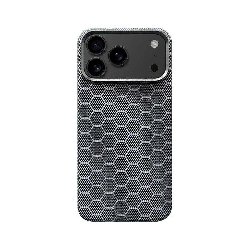 Aramid Carbon Hülle mit MagSafe für iPhone 17 Pro Max