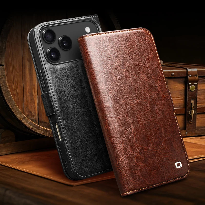 Leder Flip-Hülle mit Kartenfach für iPhone 17 Pro
