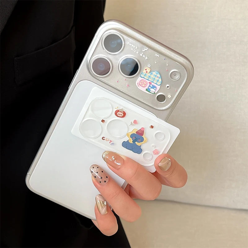 Niedlicher Doodle Kamera-Objektivschutz iPhone 17