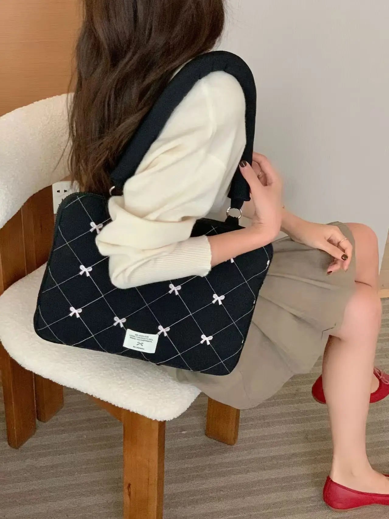 Laptoptasche mit Schleife 13–15,6 Zoll