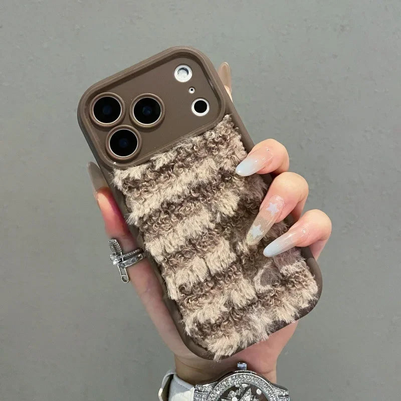 Luxus Plüsch Hülle für iPhone 17 & 16 Winter