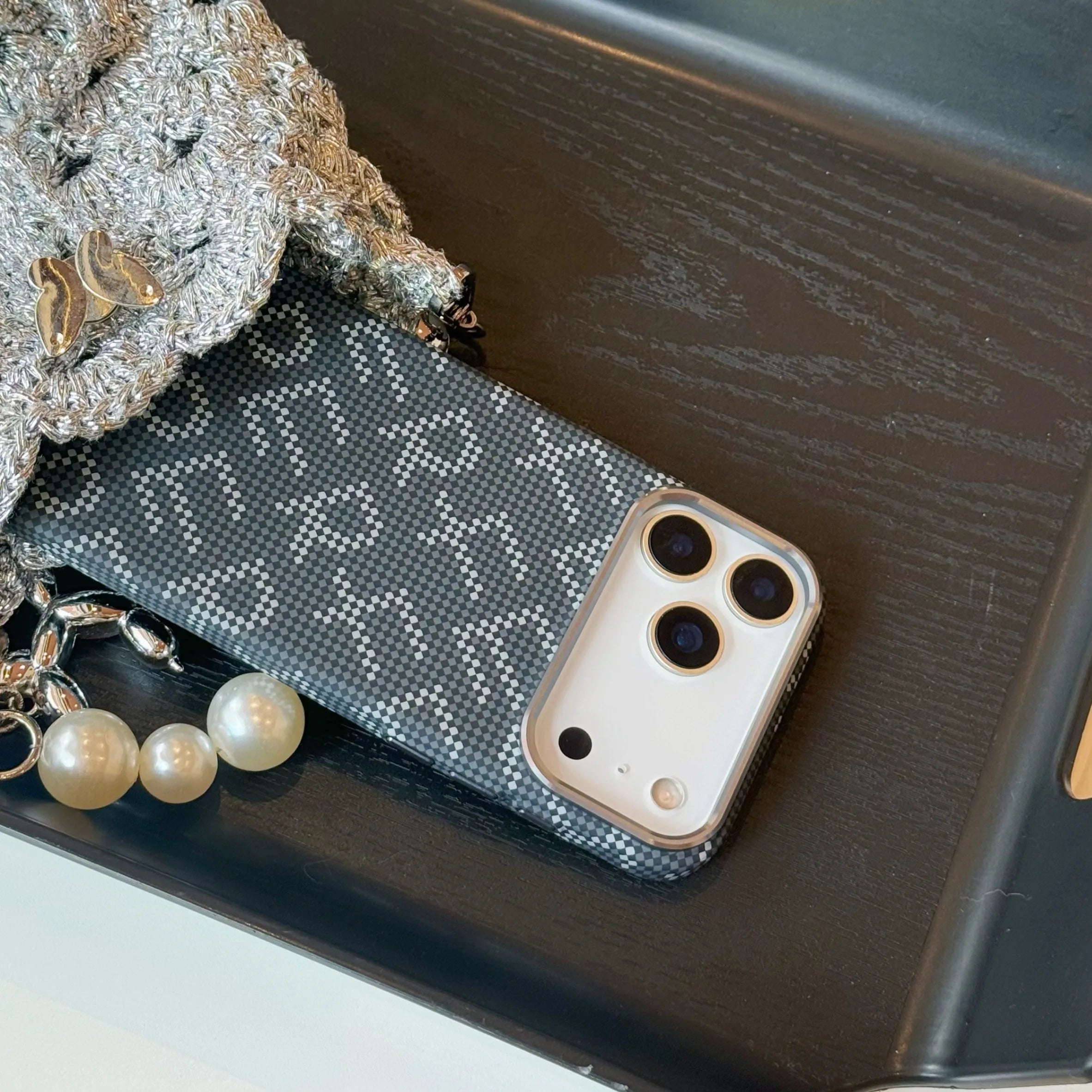 Kevlar Magnet-Hülle für iPhone 17 Pro Max 2025