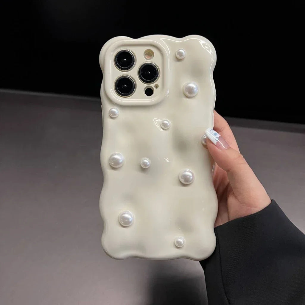 White pearl case for iPhone 17 Pro Max