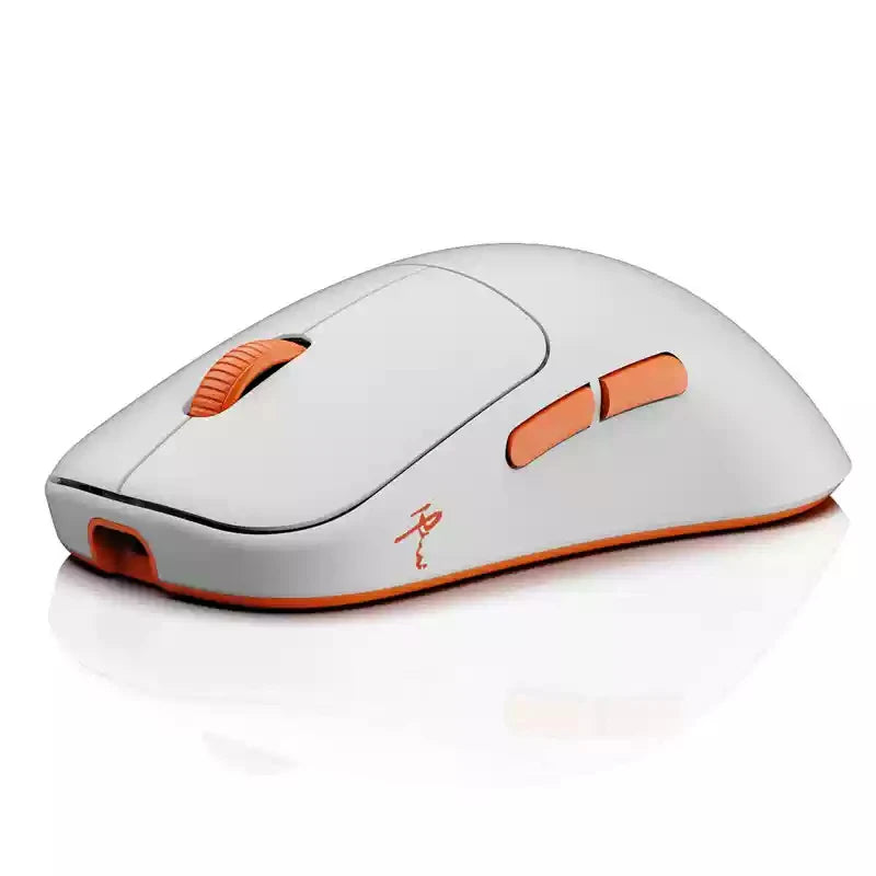 Leichte 8K Gaming Maus mit Bluetooth & 32.000 DPI