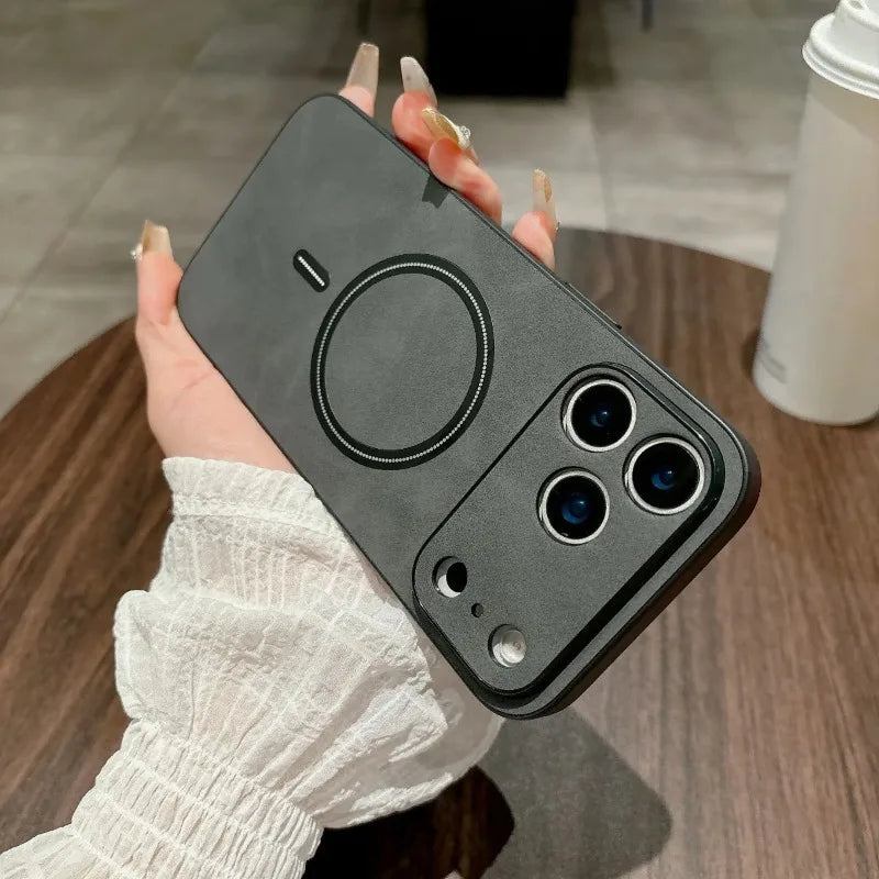 Magnetische matte Lederhülle iPhone 17 Pro Max