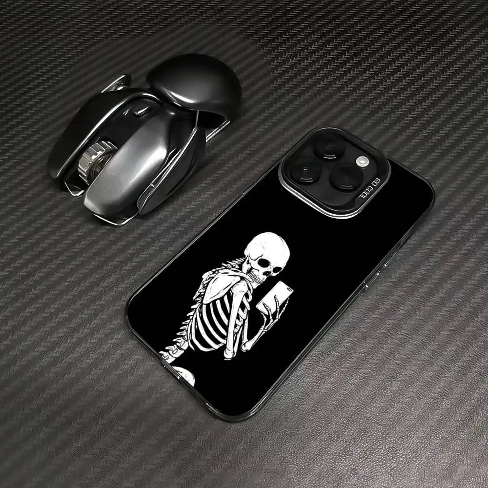 Halloween Skelett Hülle iPhone 17 Pro Max