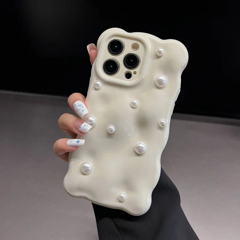 White pearl case for iPhone 17 Pro Max
