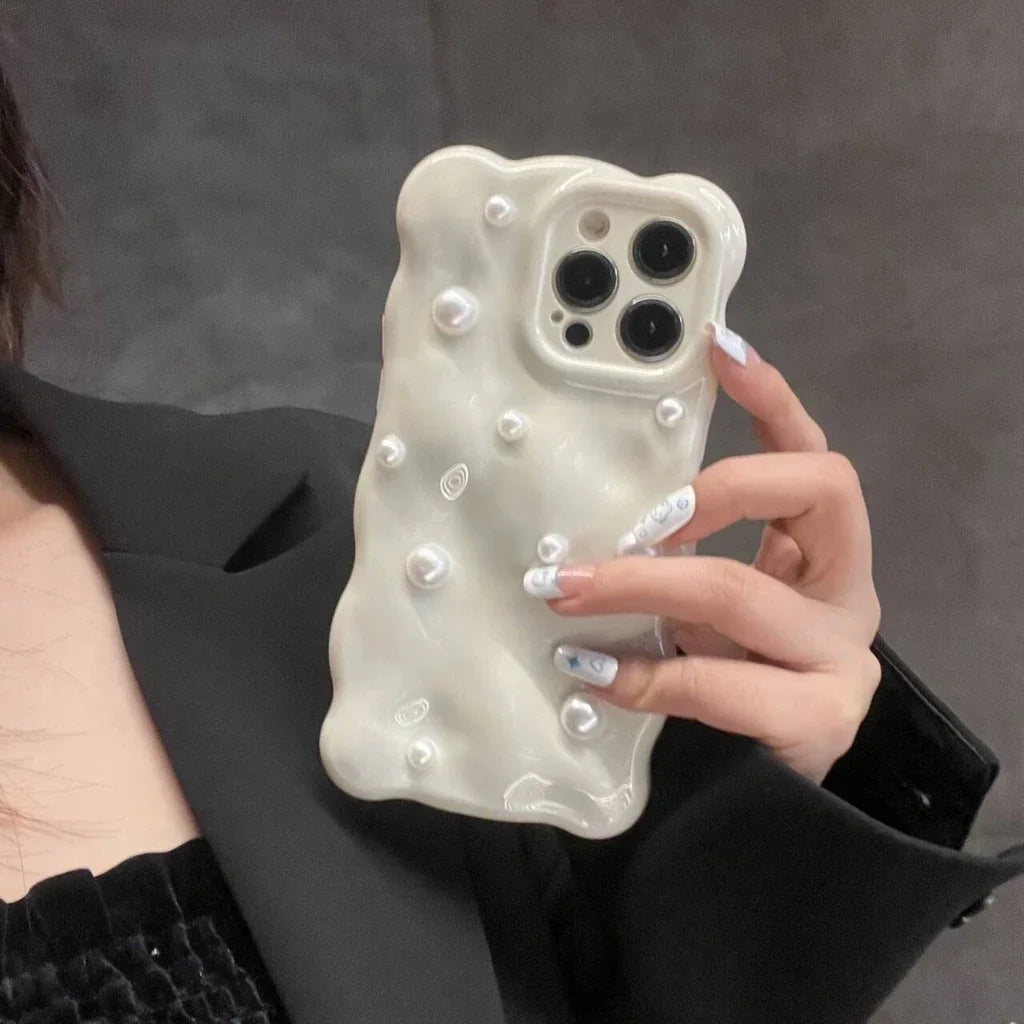White pearl case for iPhone 17 Pro Max